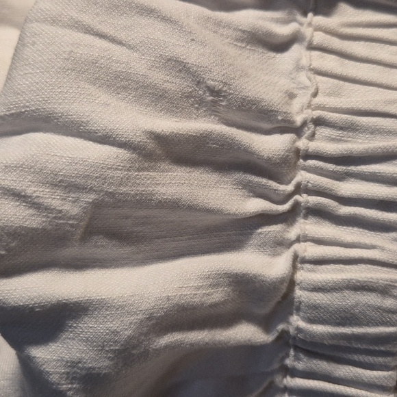 Frame Arie Utility Linen-Blend Romper - Picture 9 of 9